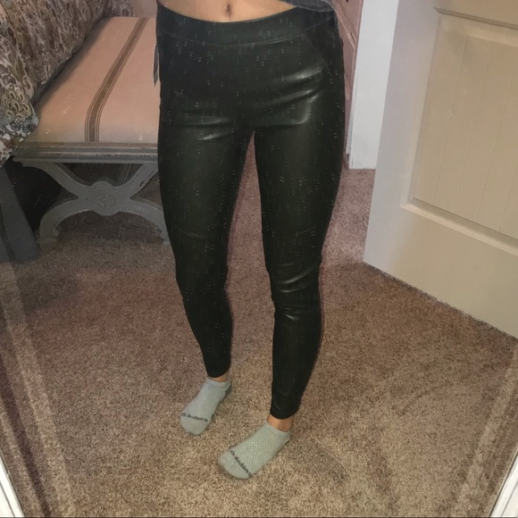 NWT Free People Vegan Leggings, Moss, sz. 24 - Picture 1 of 6